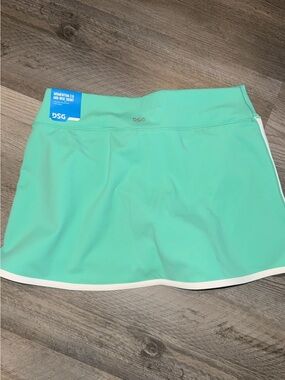 DSG Mint Green Girls' Athletic Skort with White Trim